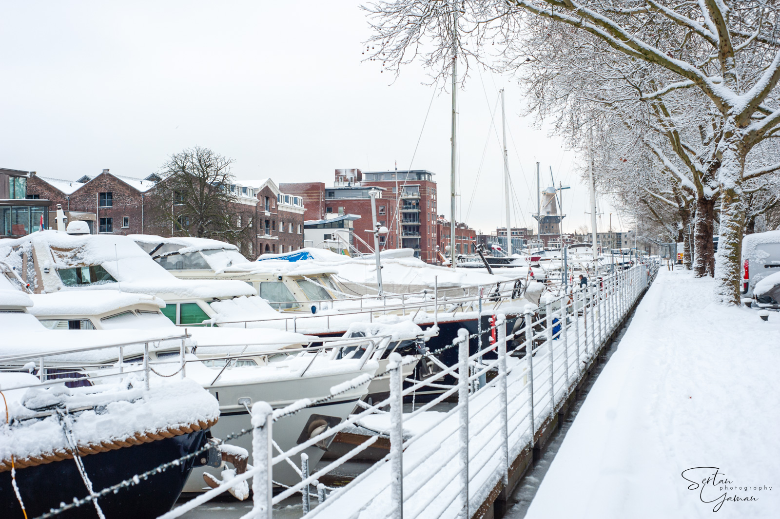 Schiedam under heavy snow