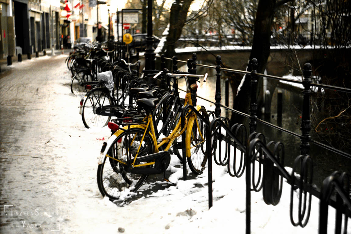 Oudegracht in winter
