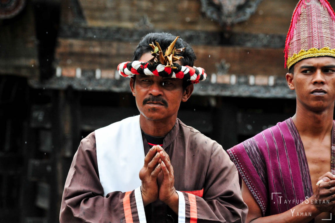 Batak dancers of Toba Lake
