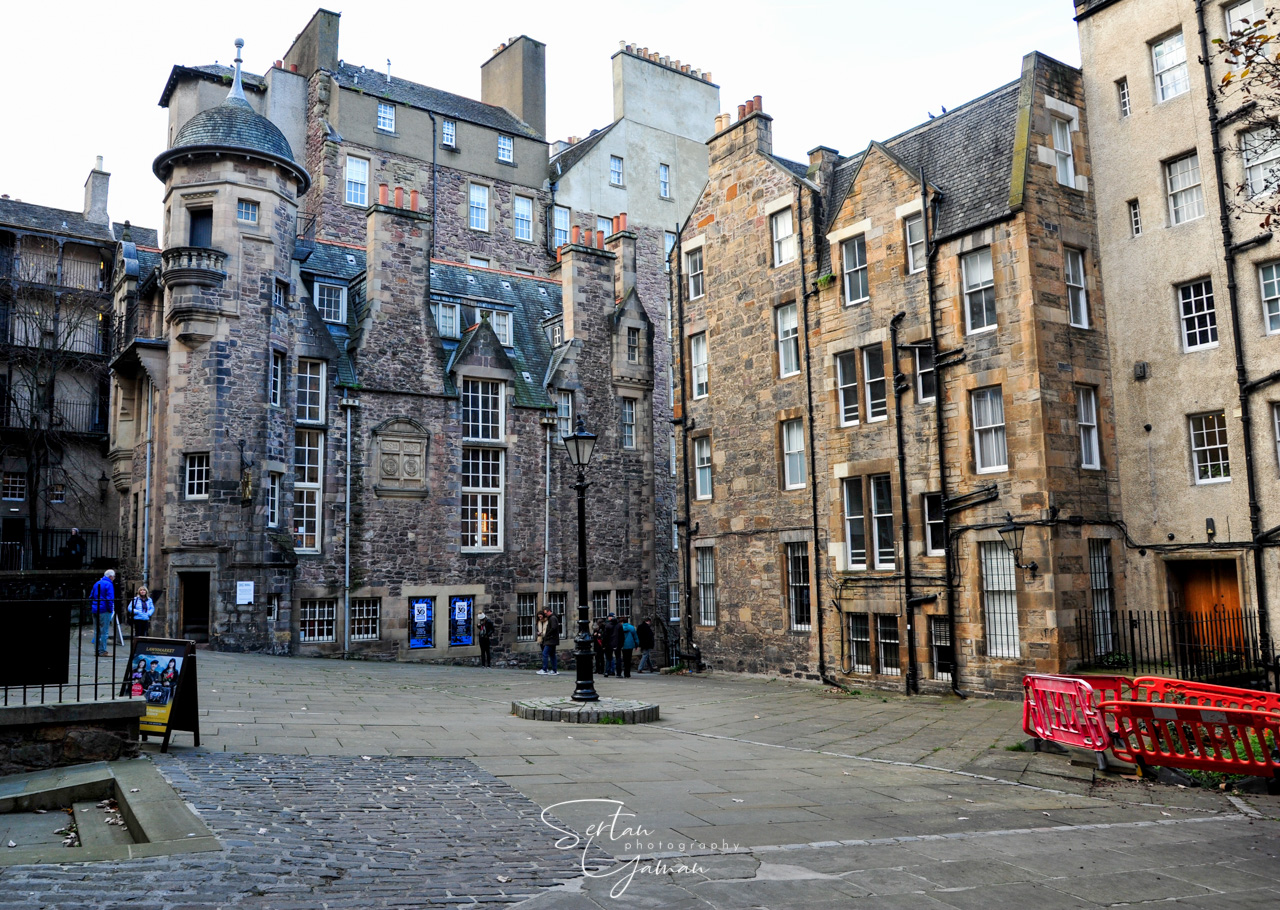 Edinburg, Scotland